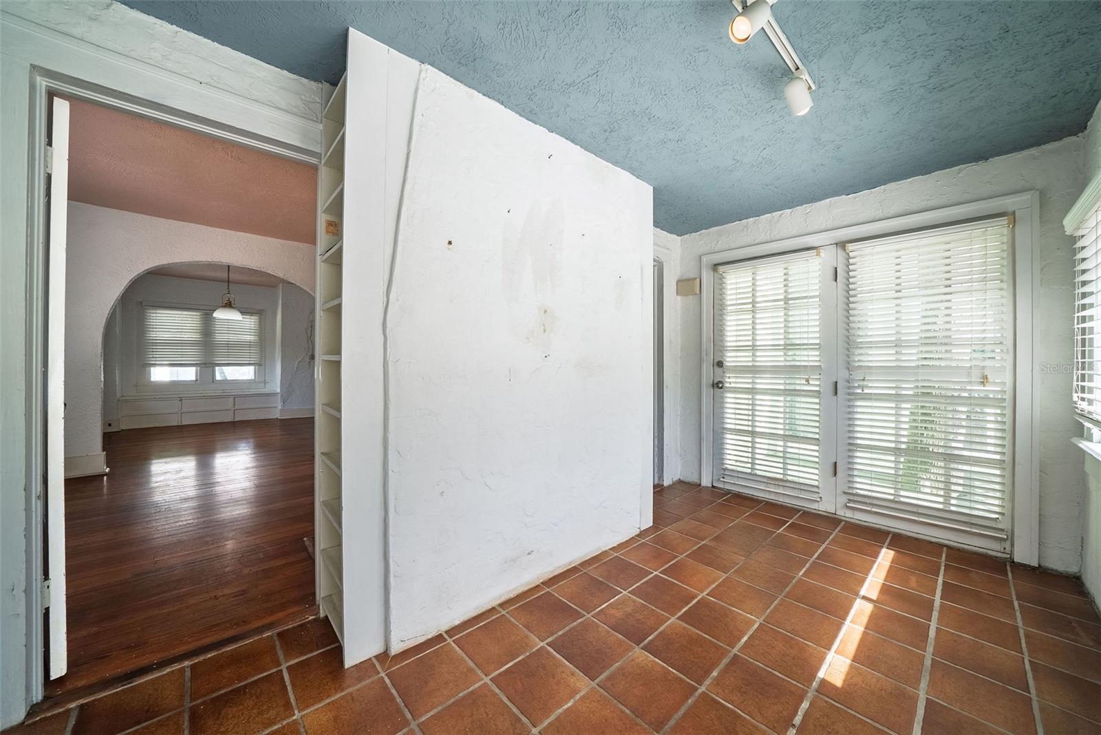 813 GREENWOOD STREET, Orlando, FL 32801