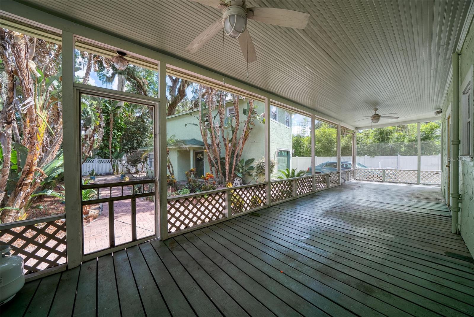 813 GREENWOOD STREET, Orlando, FL 32801