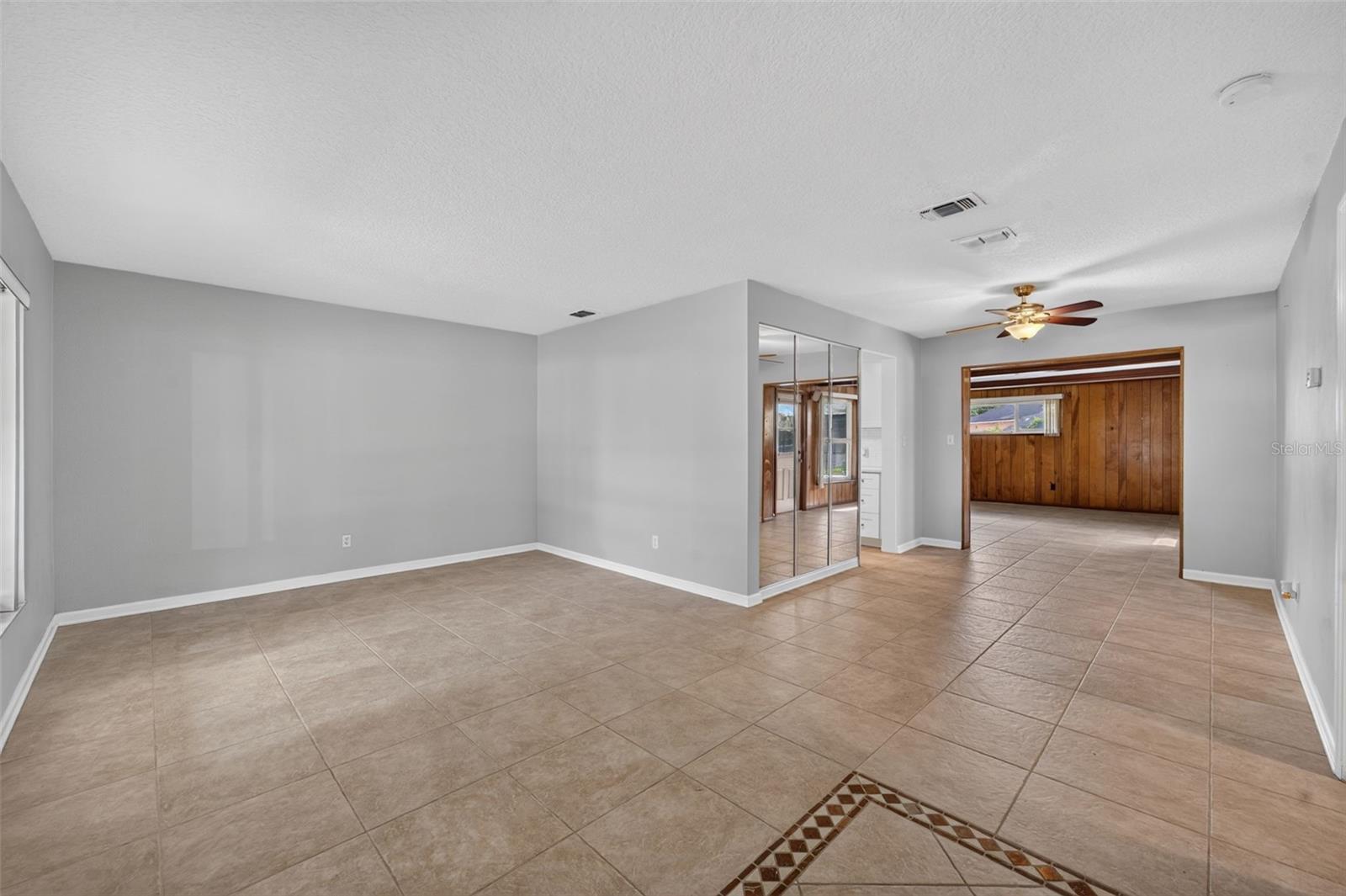 2641 CARVELL COURT, Winter Park, FL 32792 2641 CARVELL COURT, Winter Park, FL 32792