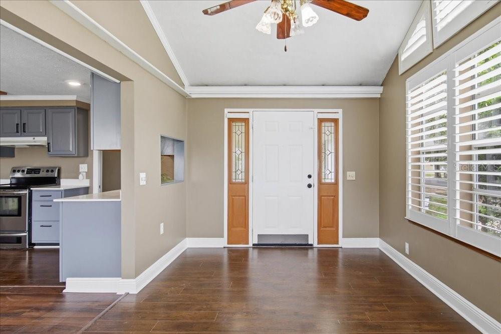 Foyer Foyer