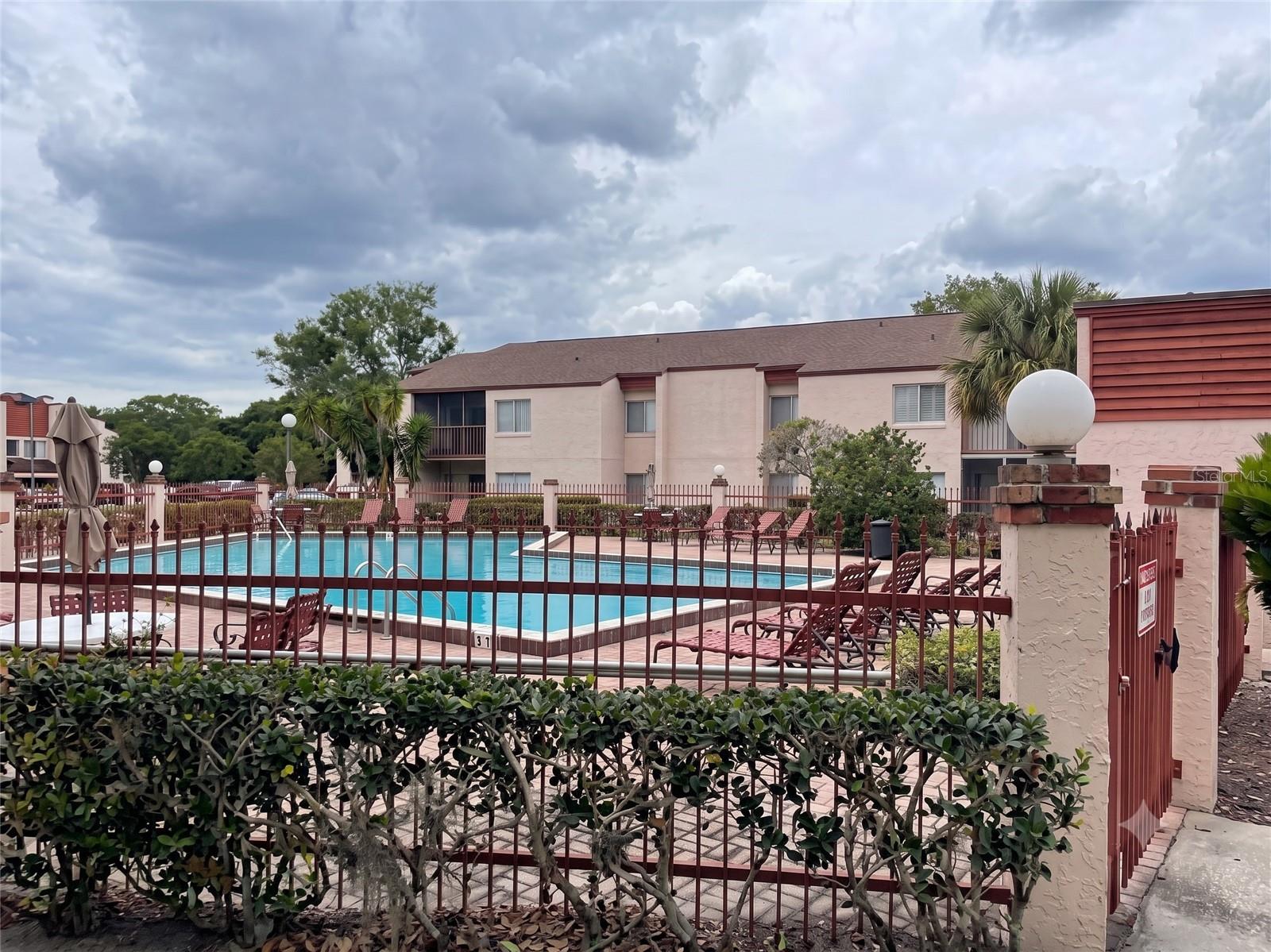4322 LAKEWAY DRIVE, #13F, Orlando, FL 32839