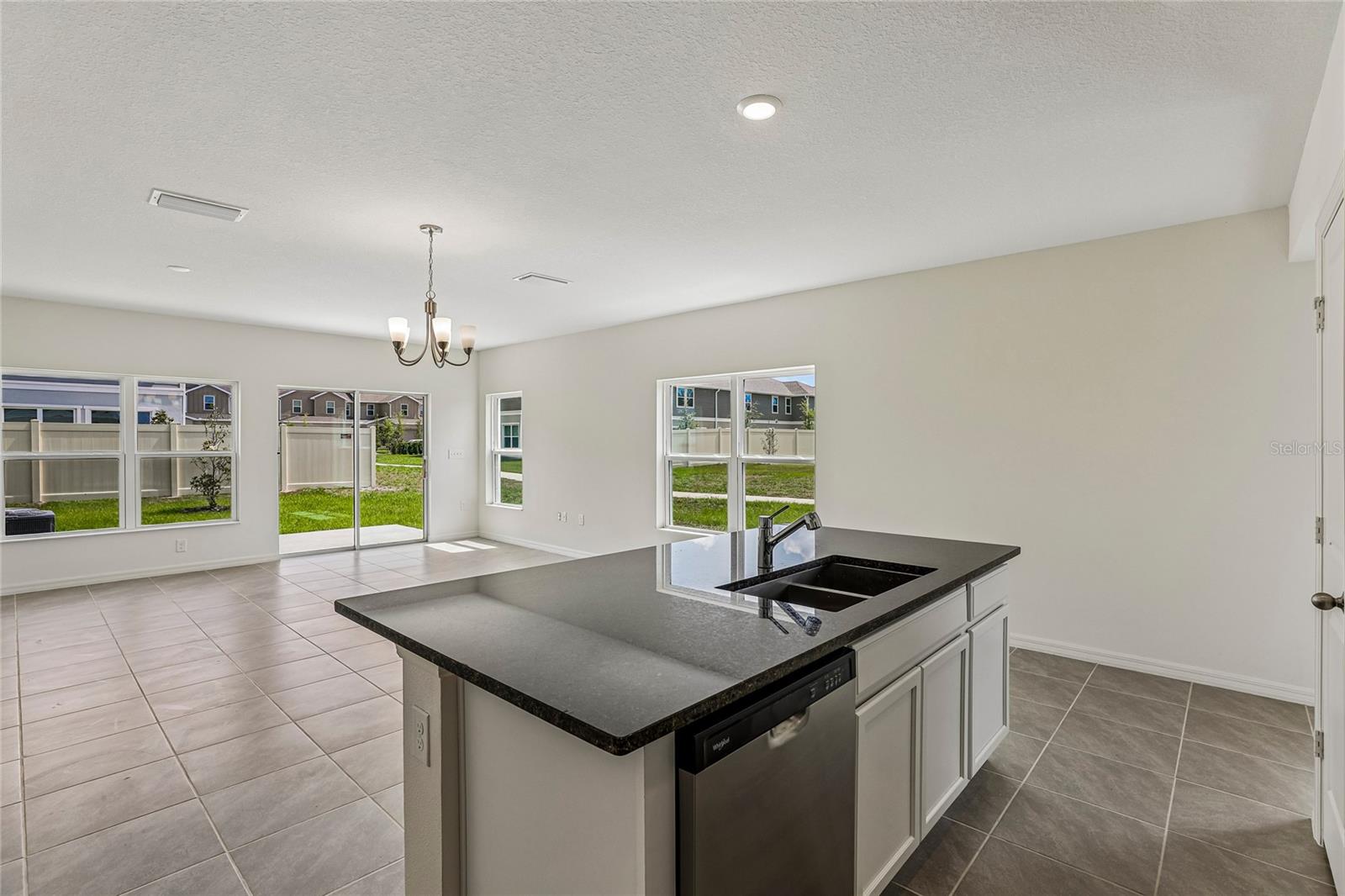 679 MEADOWS EDGE PLACE, Lake Wales, FL 33859