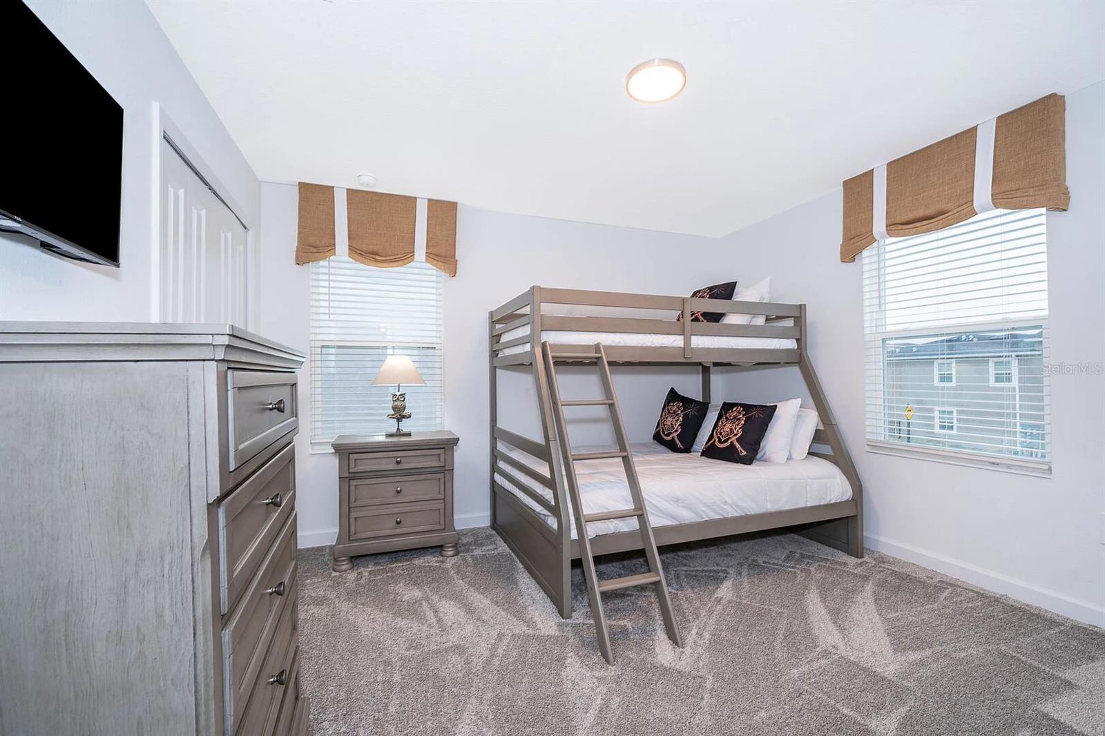 9056 SOMMERSET HILLS DRIVE, Davenport, FL 33896