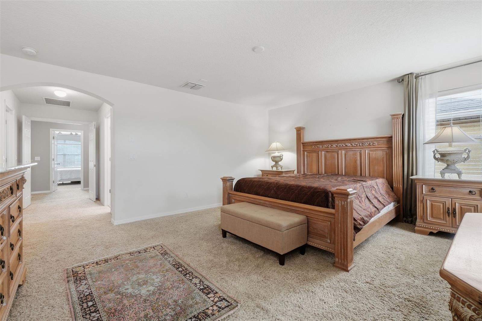 Pimary bedroom