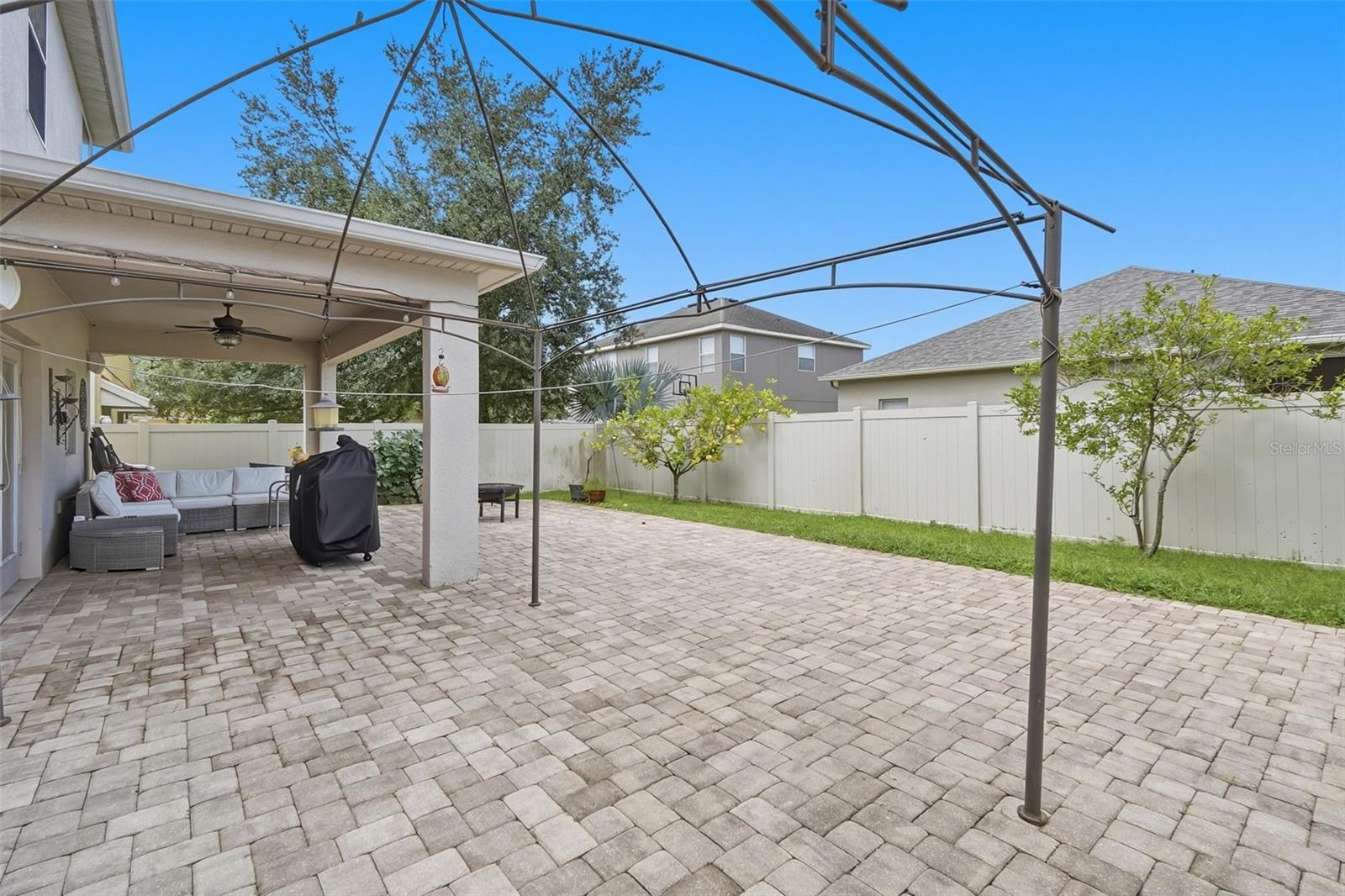 Patio/yard