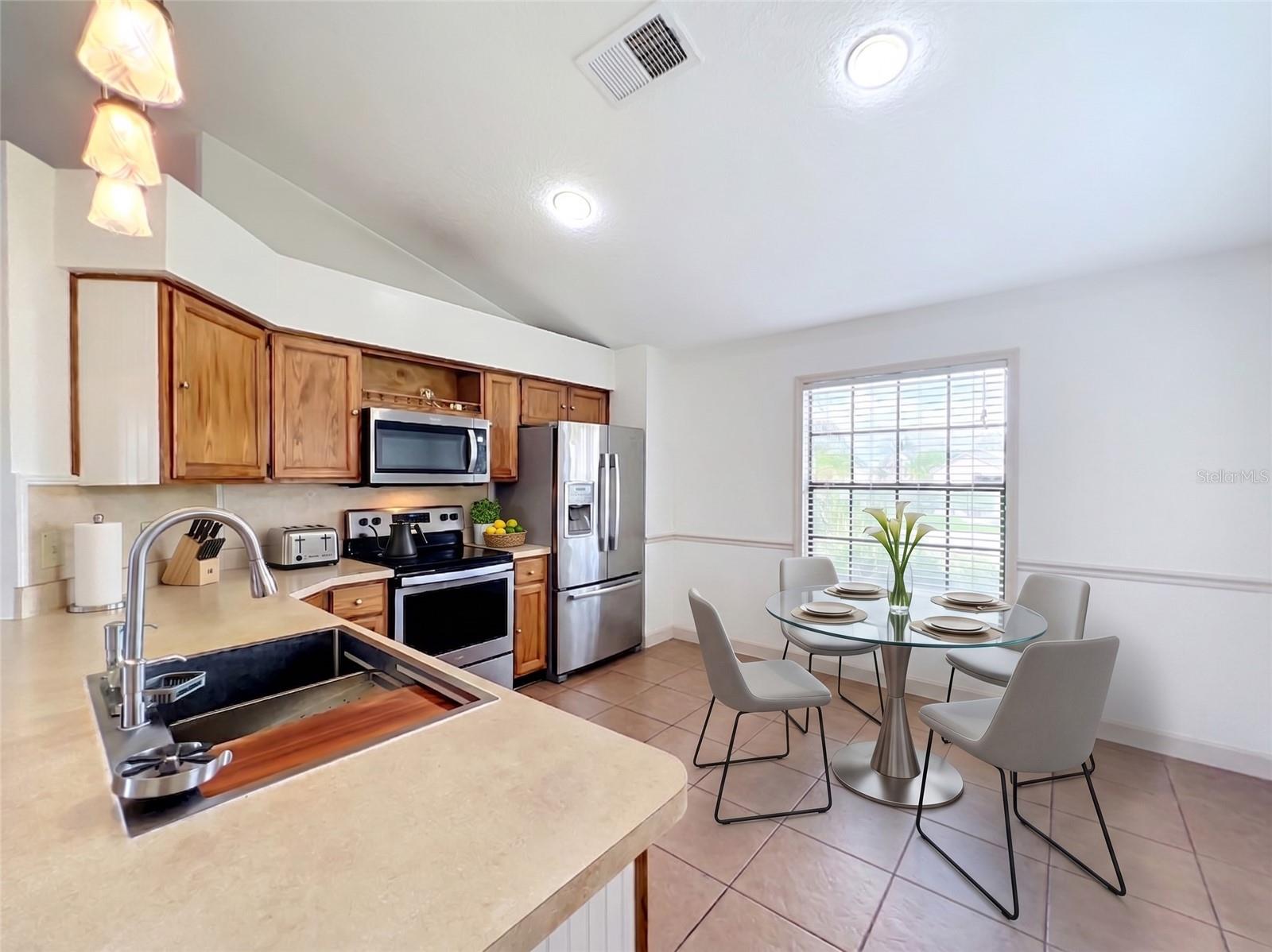 2405 SETTLERS TRAIL, Orlando, FL 32837