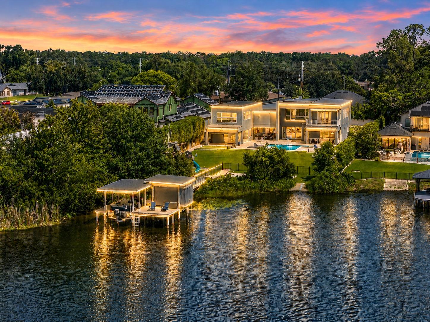 8922 UNIVERSITY BOULEVARD, Orlando, FL 32817 8922 UNIVERSITY BOULEVARD, Orlando, FL 32817