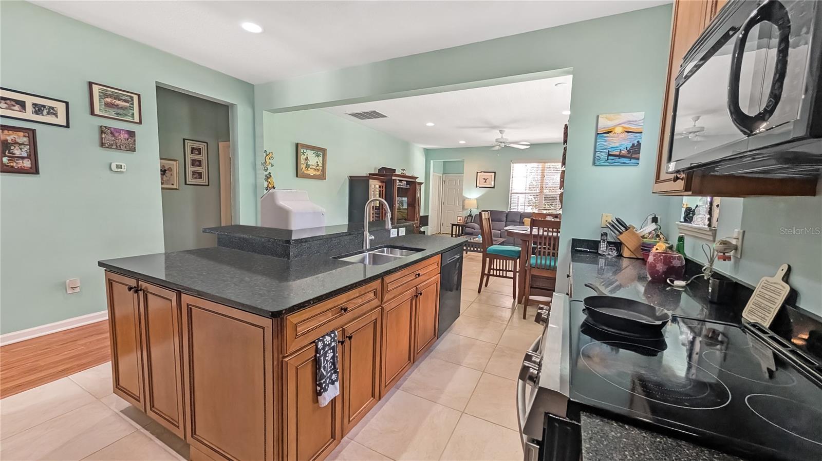1114 TAPESTRY DRIVE, Celebration, FL 34747 1114 TAPESTRY DRIVE, Celebration, FL 34747