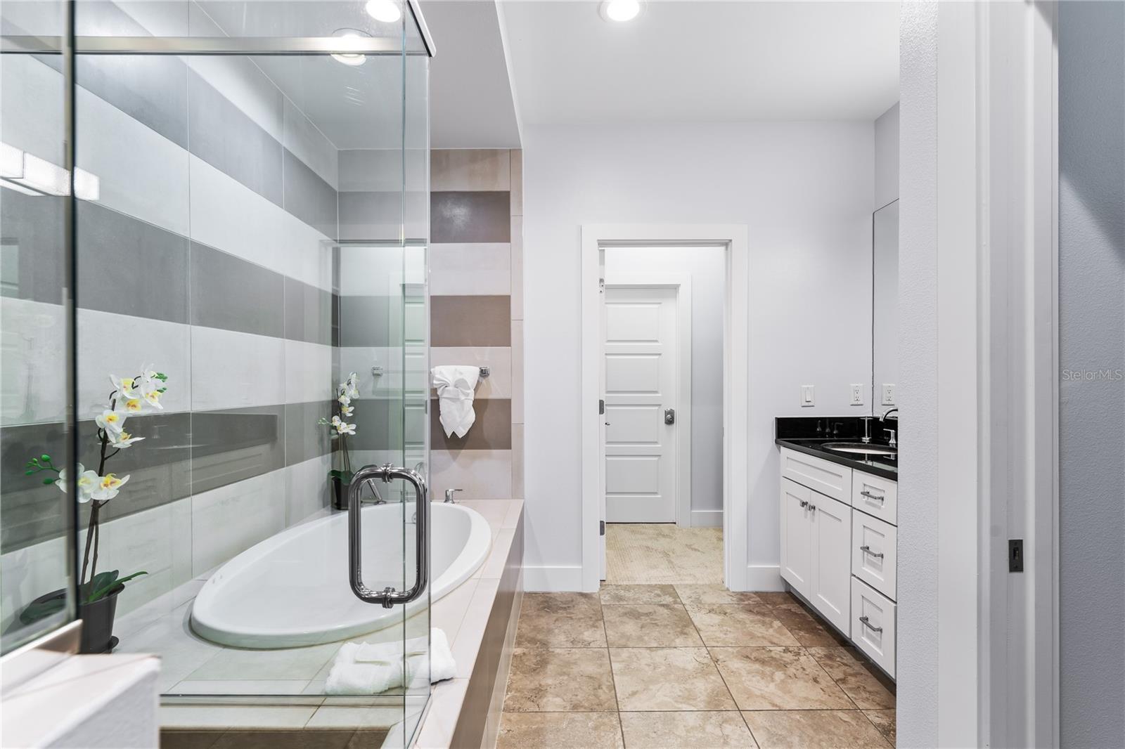 550 MUIRFIELD LOOP, Kissimmee, FL 34747