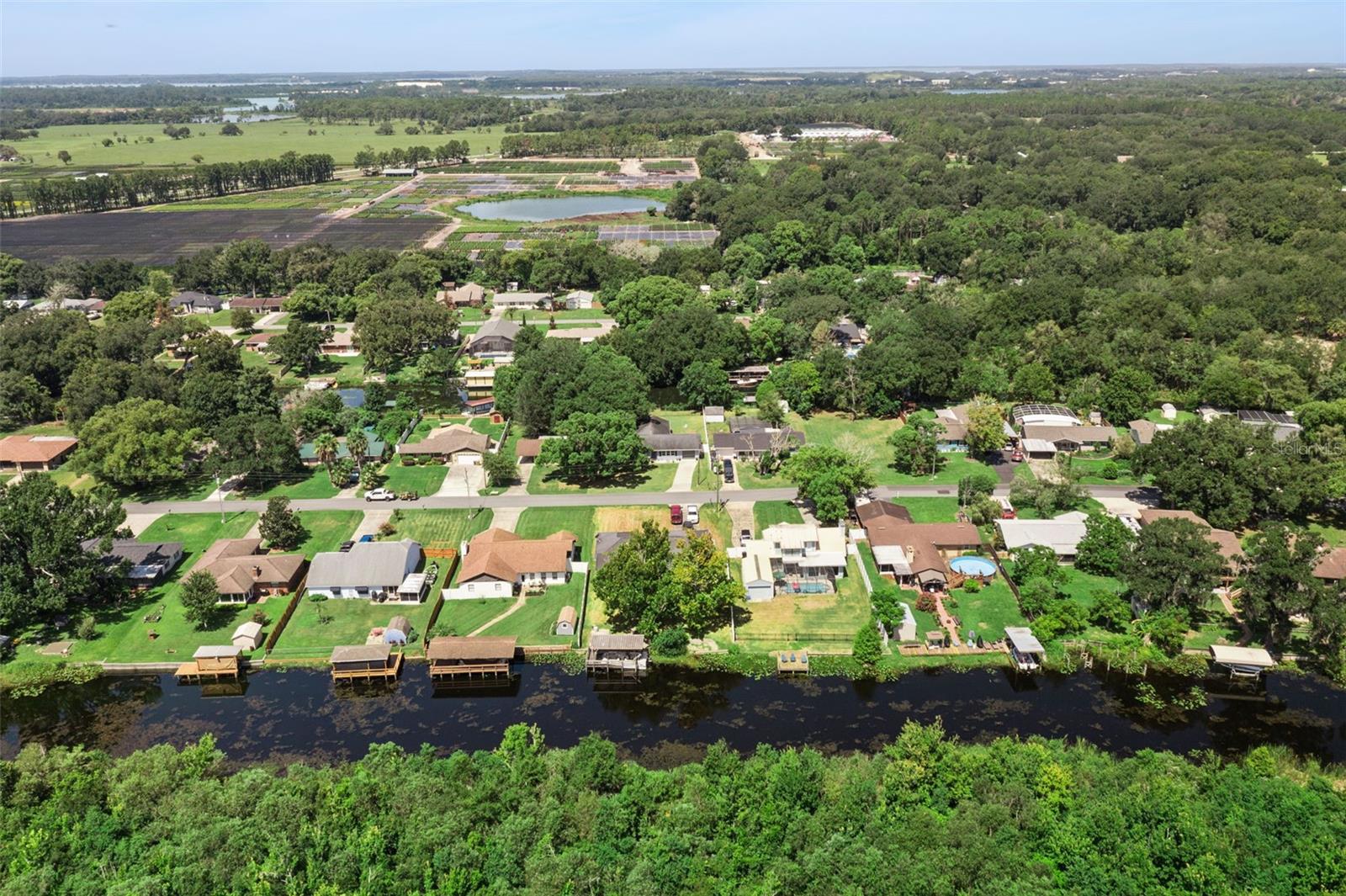 27821 LOIS DRIVE, Tavares, FL 32778