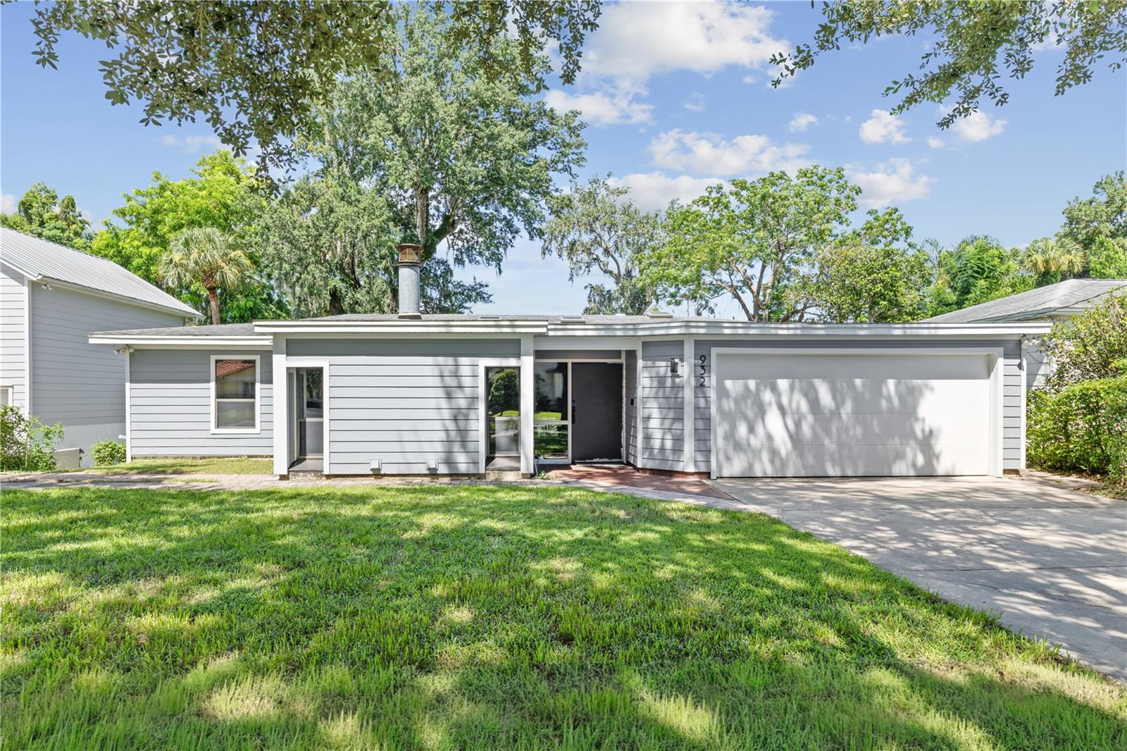932 N HYER AVENUE, Orlando, FL 32803 932 N HYER AVENUE, Orlando, FL 32803