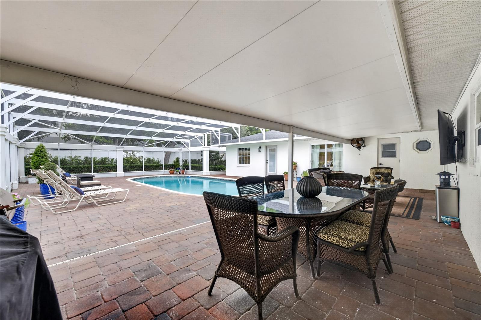165 LAKE DESTINY TRAIL, Altamonte Springs, FL 32714