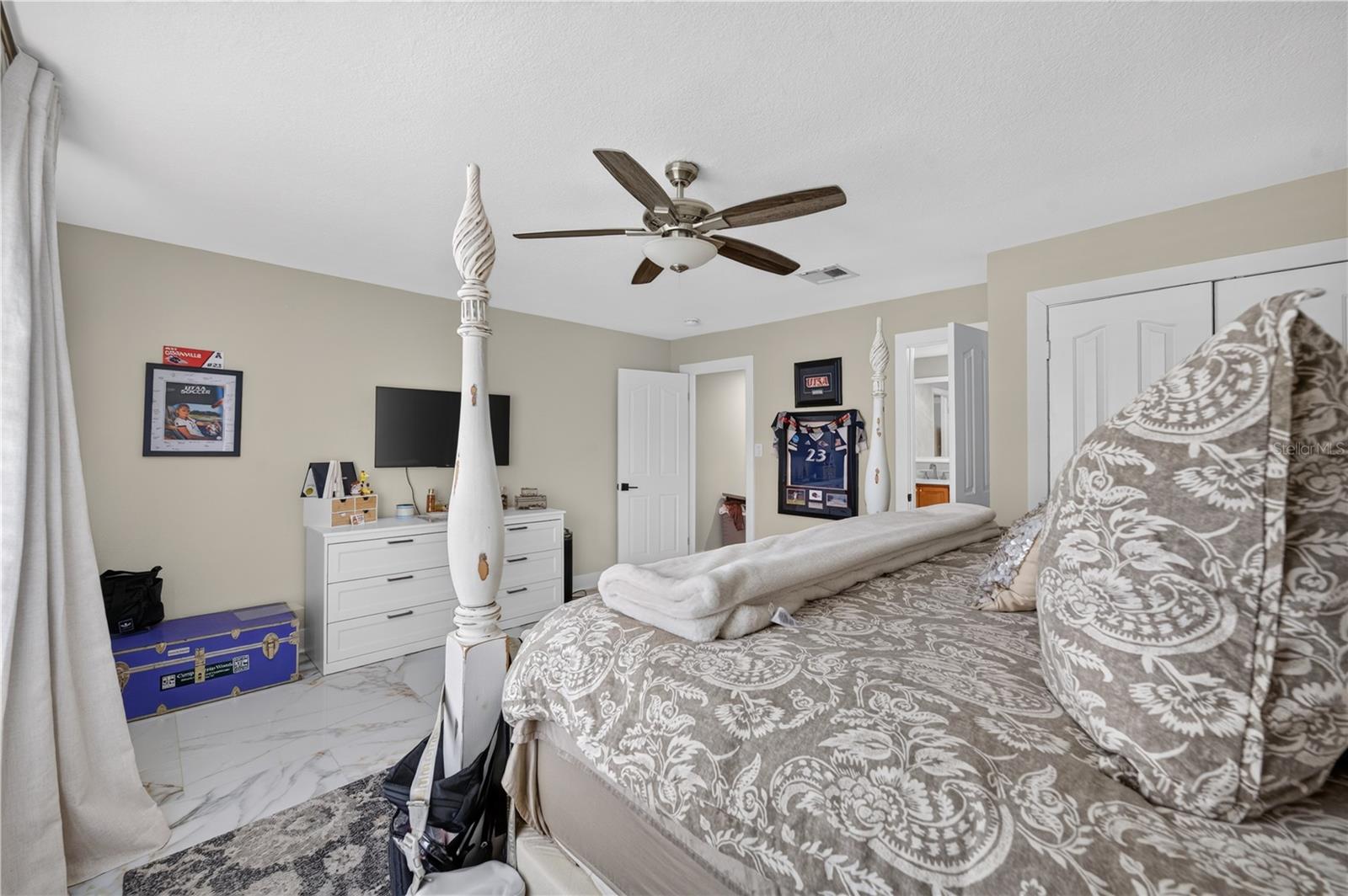165 LAKE DESTINY TRAIL, Altamonte Springs, FL 32714
