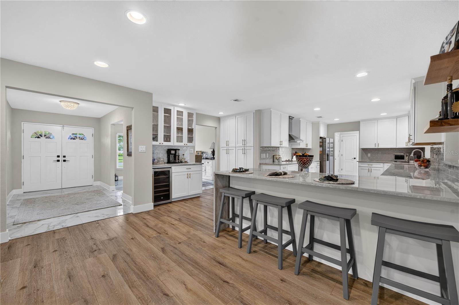 165 LAKE DESTINY TRAIL, Altamonte Springs, FL 32714