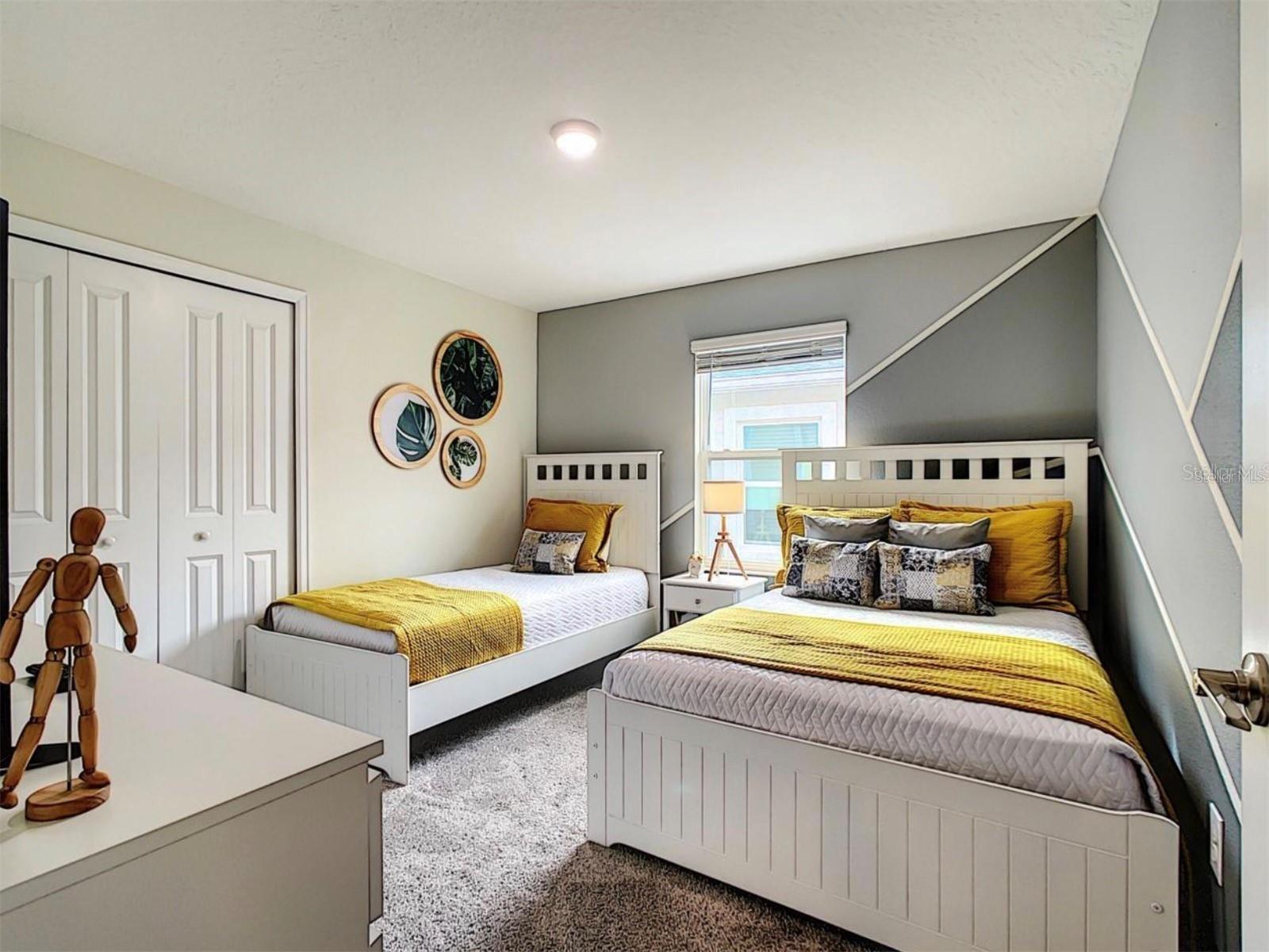 302 OCEAN COURSE AVENUE, Davenport, FL 33896