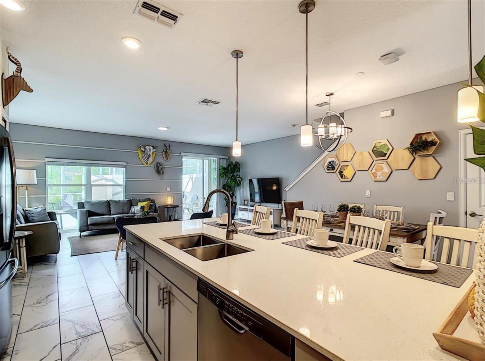 302 OCEAN COURSE AVENUE, Davenport, FL 33896