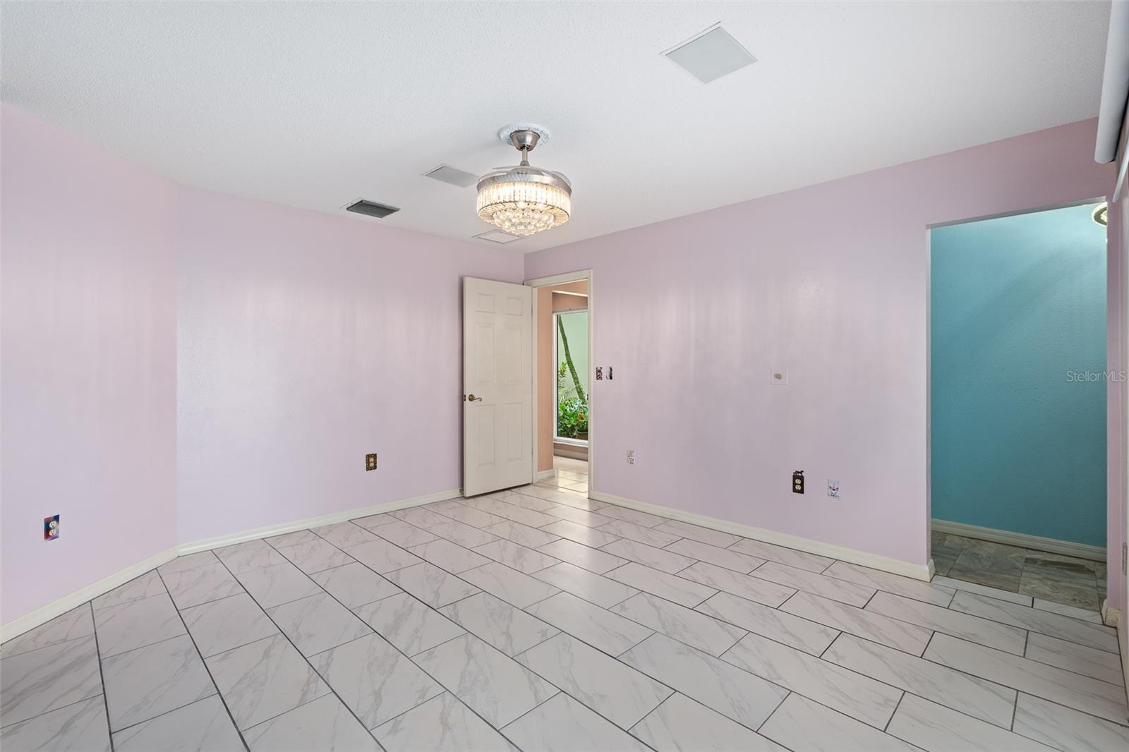 1412 MOSSWOOD DR, Leesburg, FL 34748