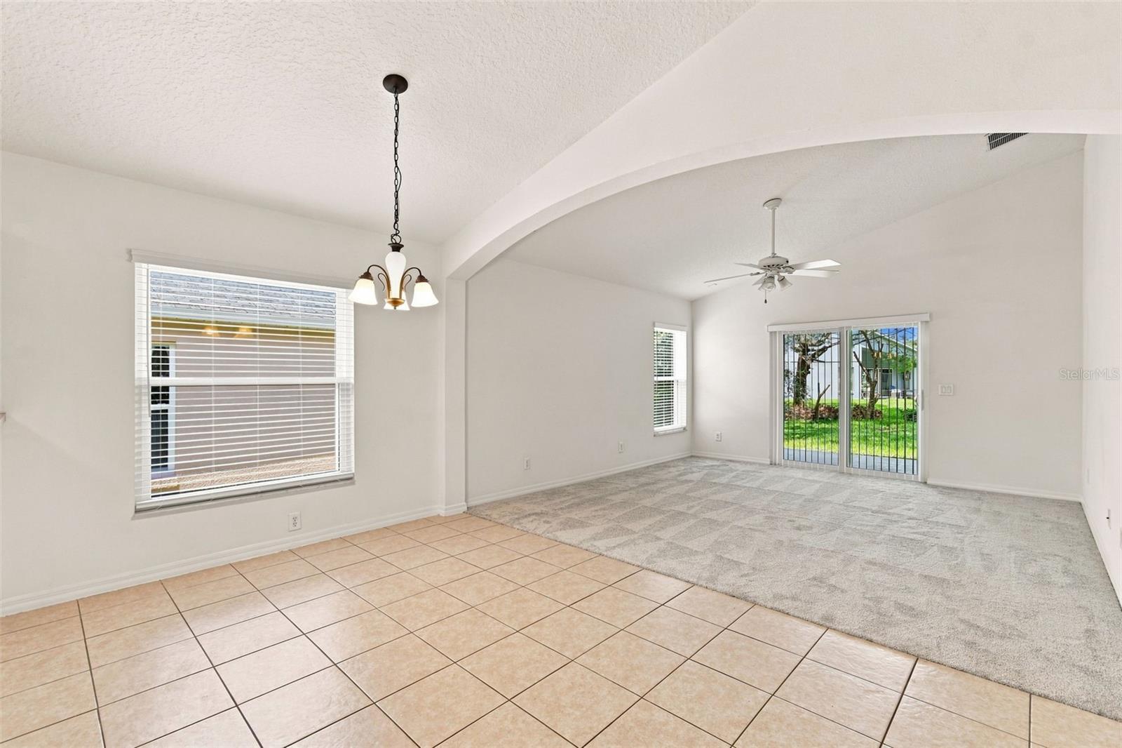 Breakfast Nook/Family Room
