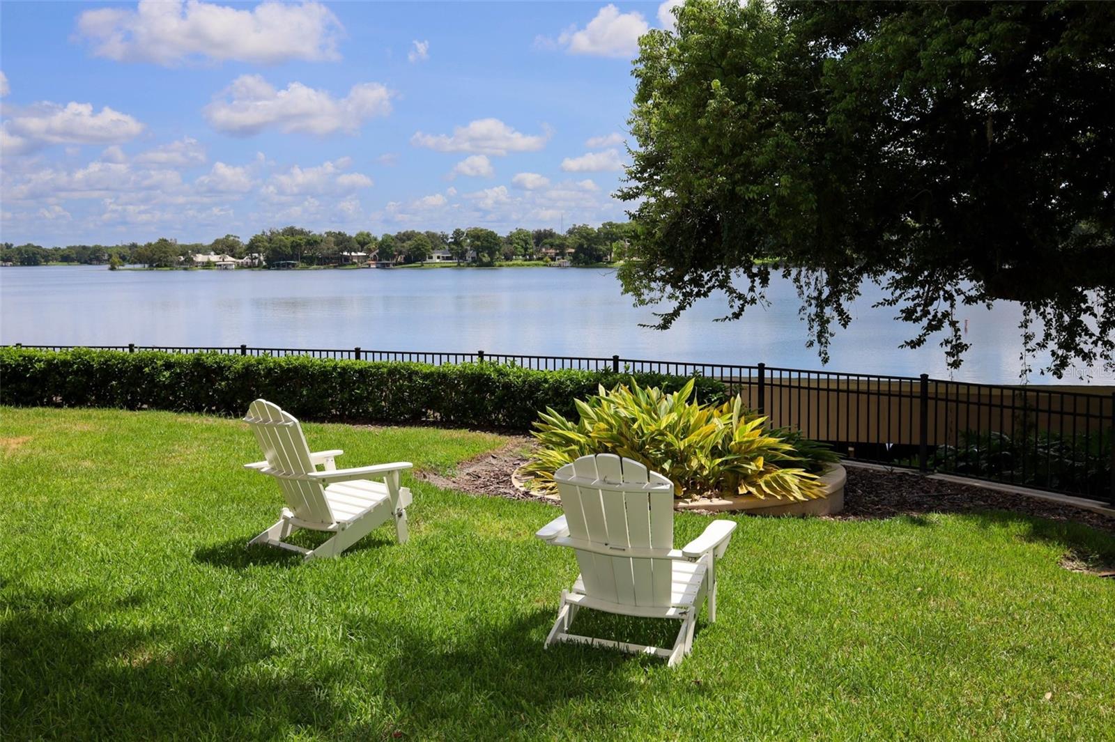 Community Green Space to sit & enjoy the views.