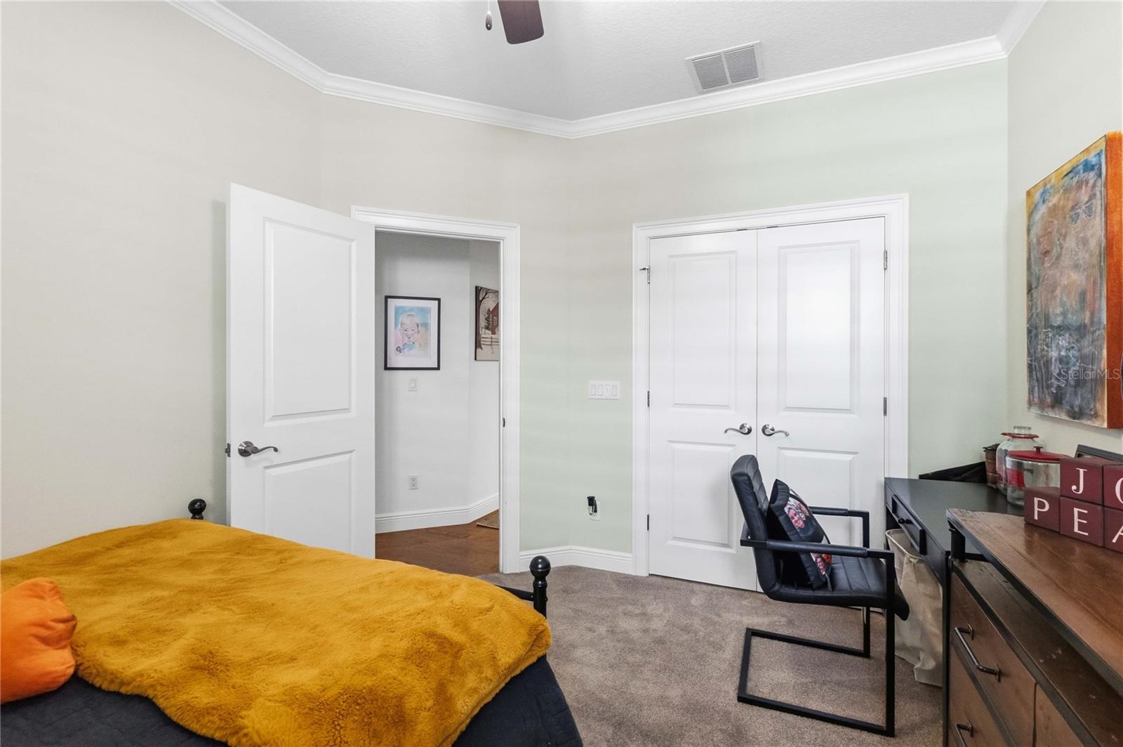 615 E KALEY STREET, Orlando, FL 32806