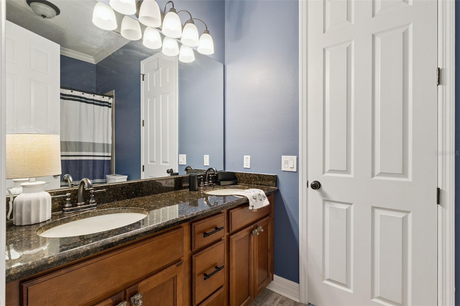 Bedroom 5 Ensuite