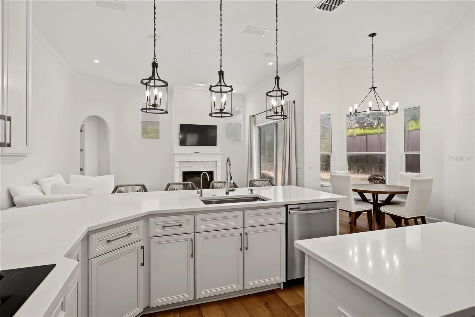 2710 REGAL PINE TRAIL, Oviedo, FL 32766