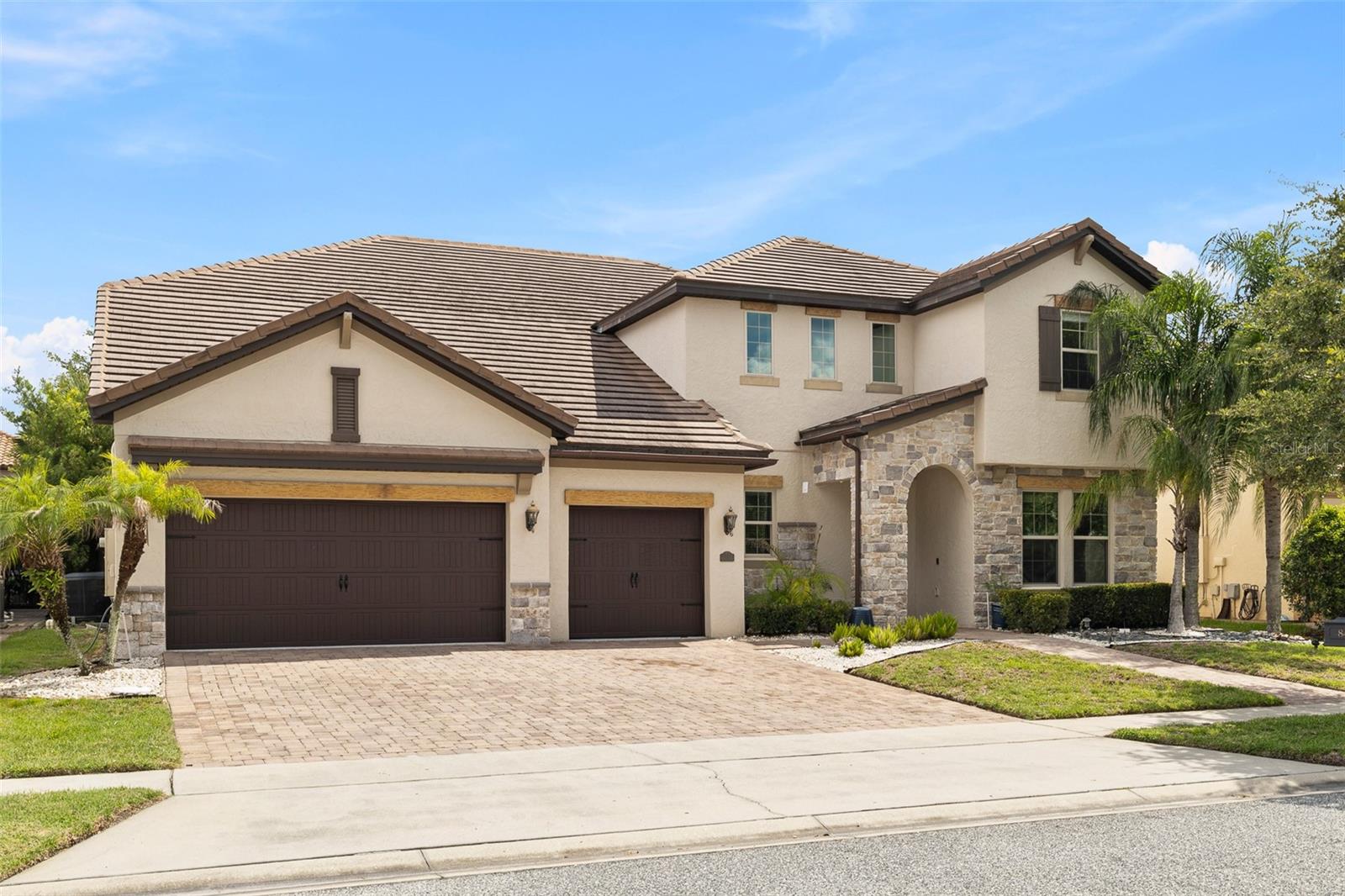 8416 CHILTON DRIVE, Orlando, FL 32836 8416 CHILTON DRIVE, Orlando, FL 32836
