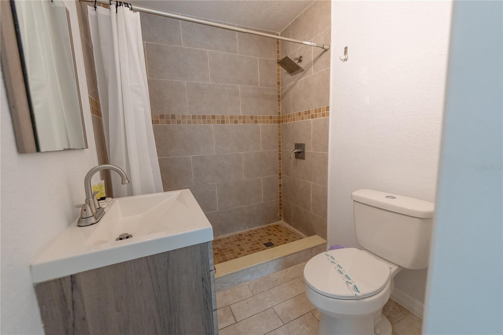 2627 AMBERGATE ROAD, Winter Park, FL 32792