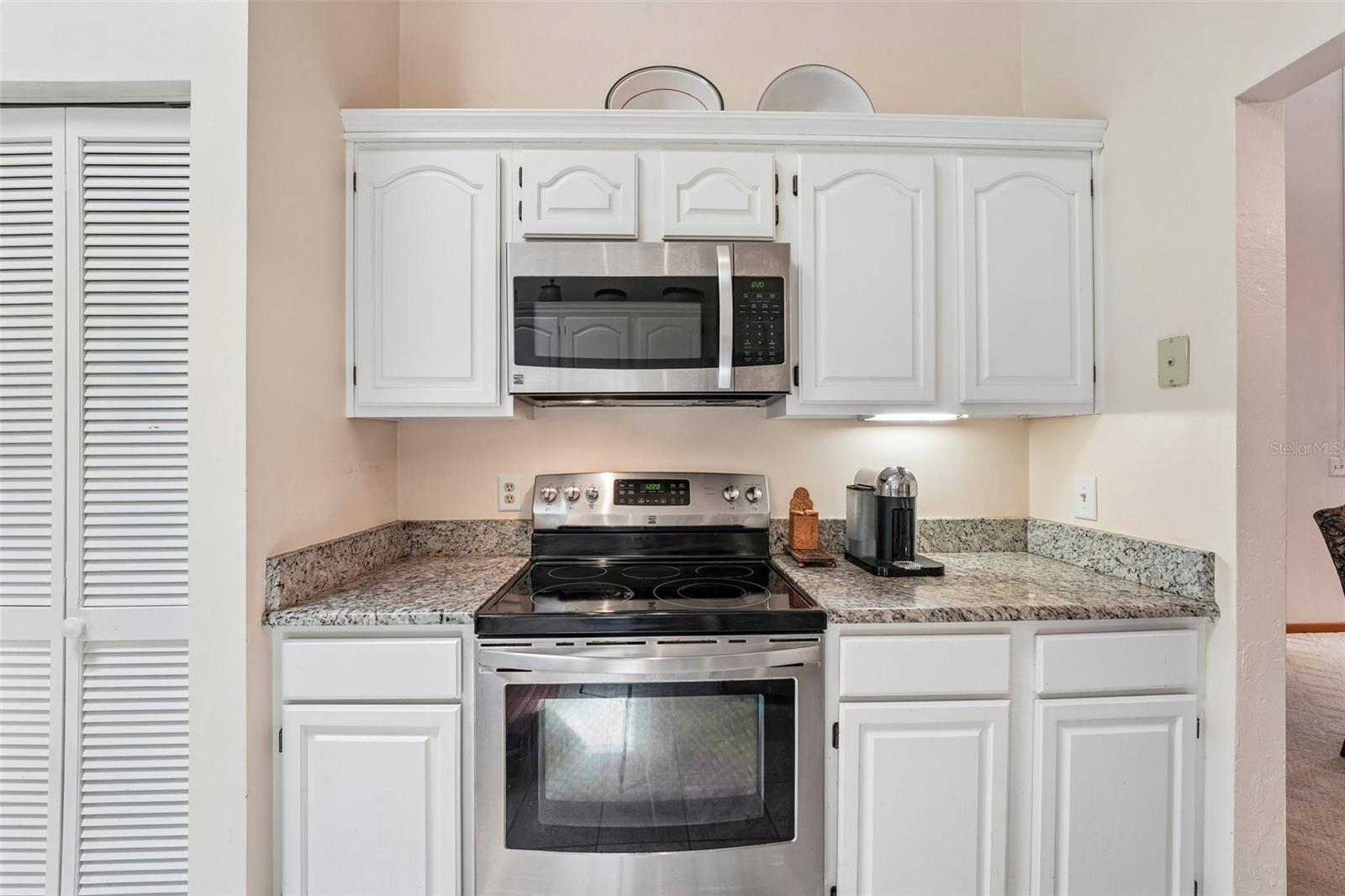 67 VILLAGE CIRCLE, Palm Coast, FL 32164