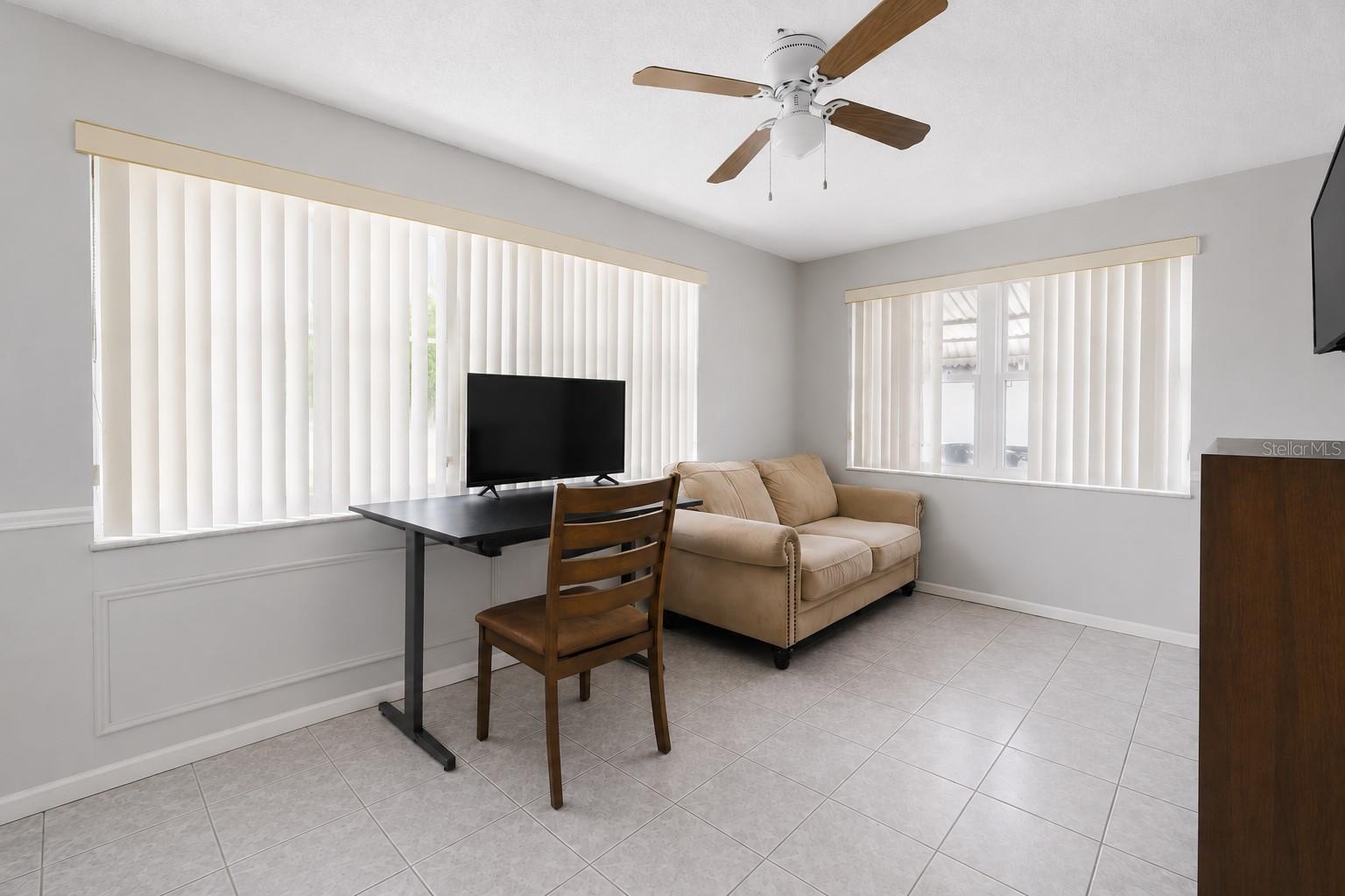 3302 ROCK ROYAL DRIVE, Holiday, FL 34691
