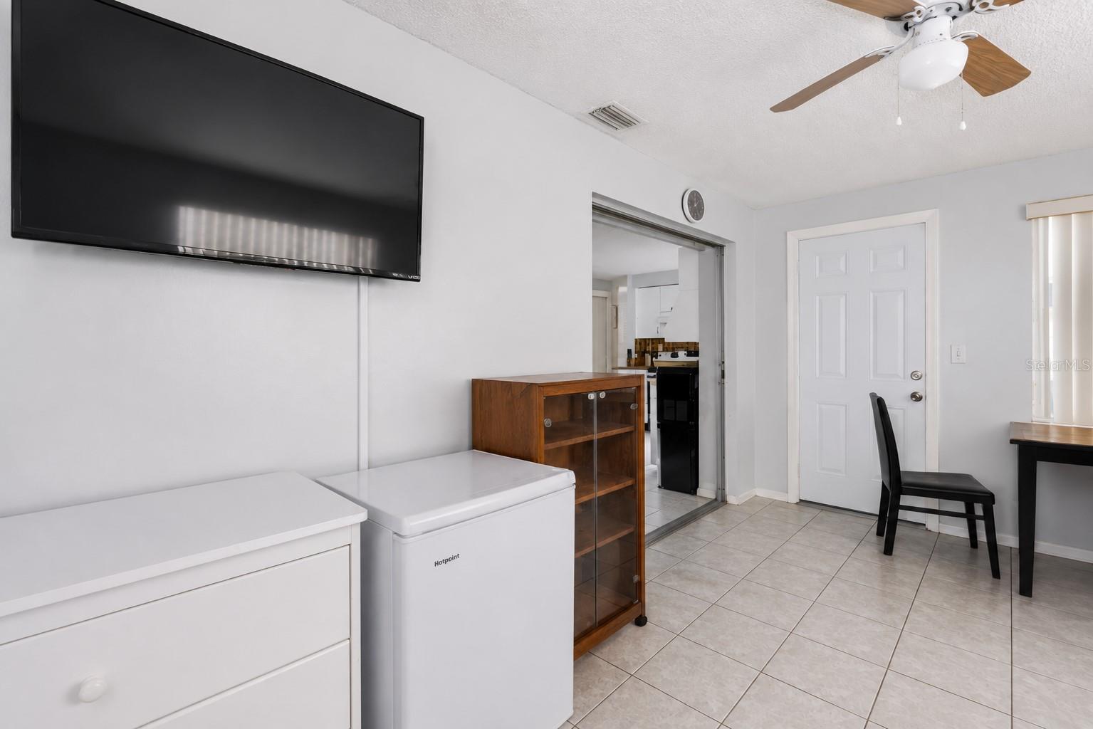3302 ROCK ROYAL DRIVE, Holiday, FL 34691