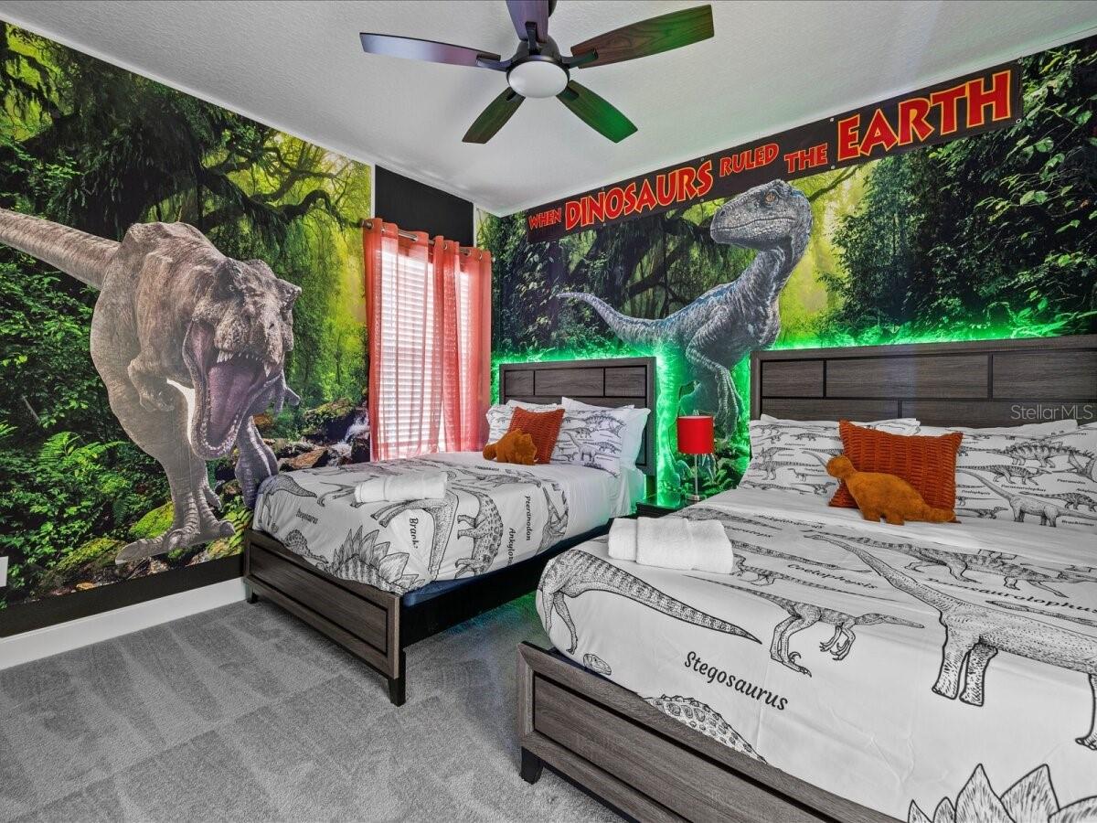 Themed bedroom - Jurassic Park