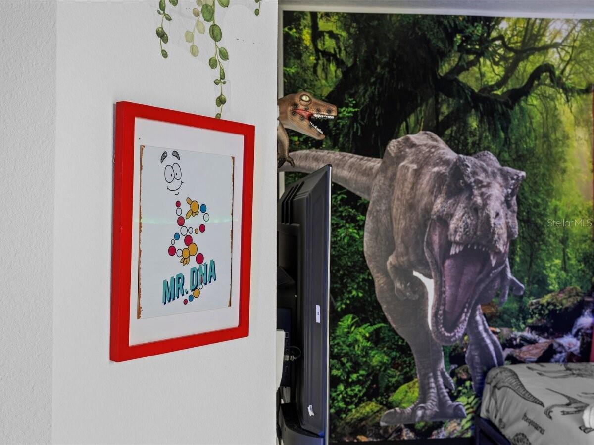 Themed bedroom - Jurassic Park