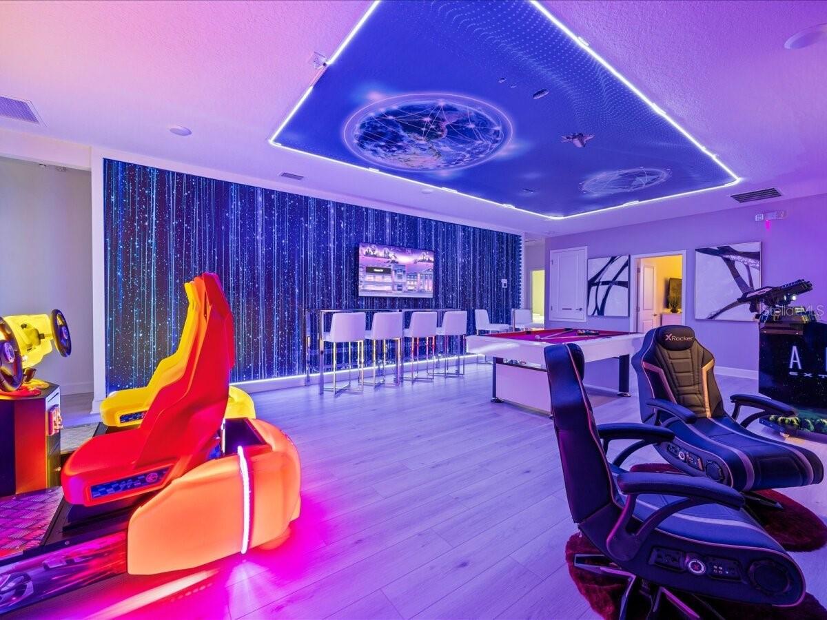 Loft - Game Room Loft - Game Room