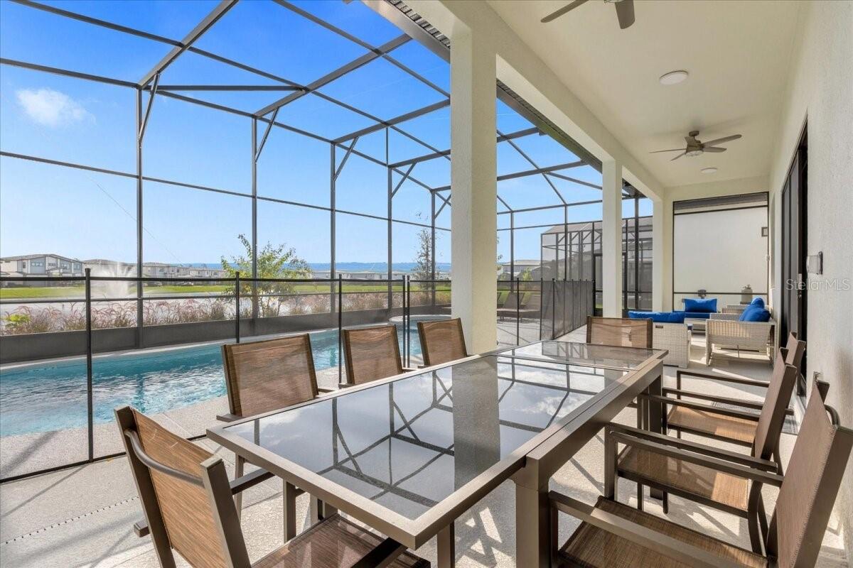 Dining area - covered lanai