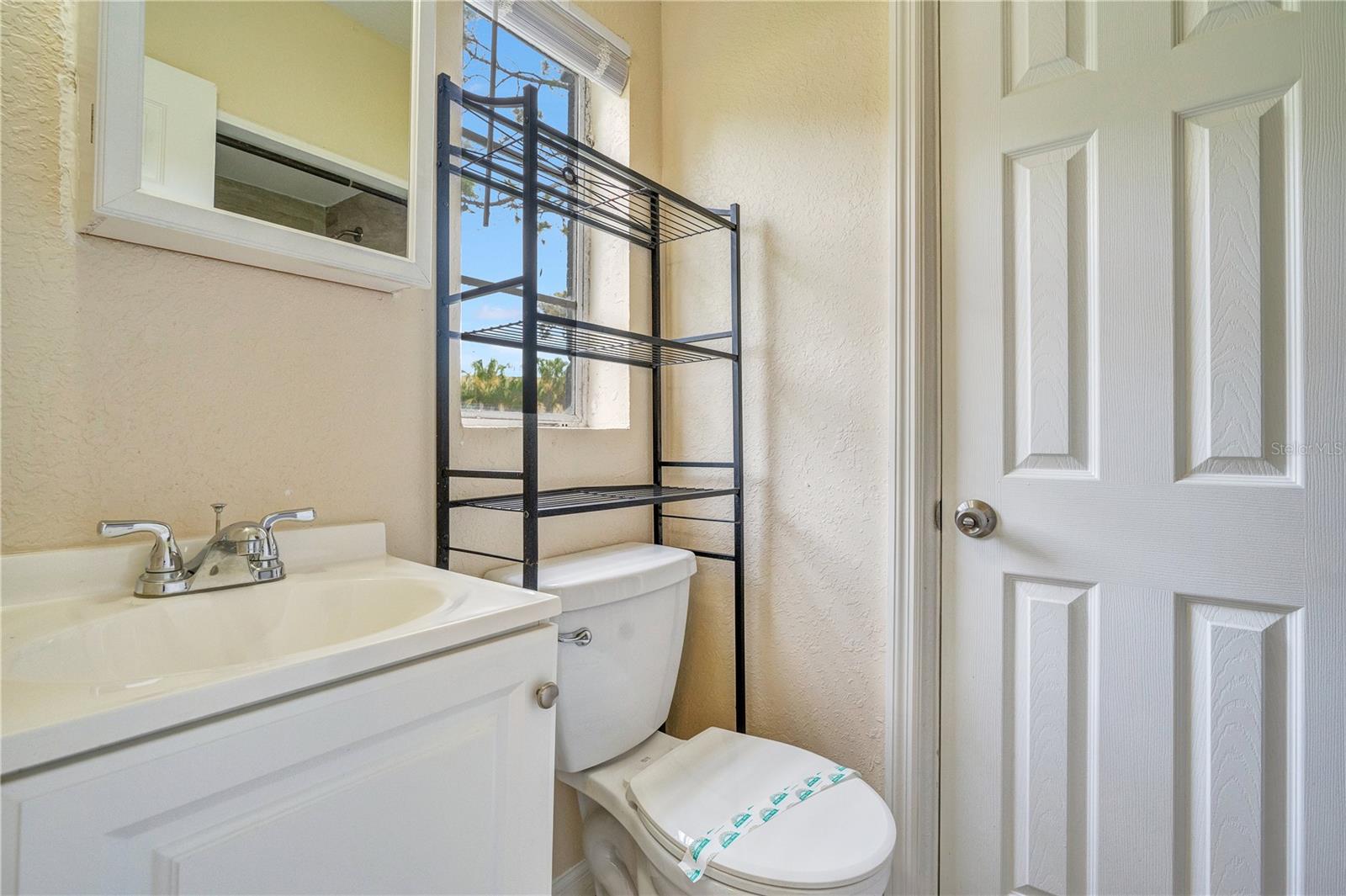Second Floor Unit,Bathroom