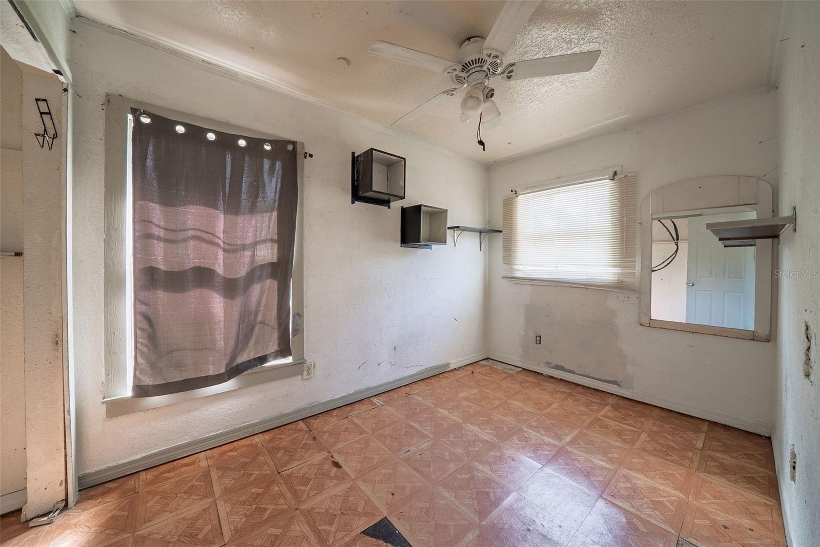 813 GREENWOOD STREET, Orlando, FL 32801