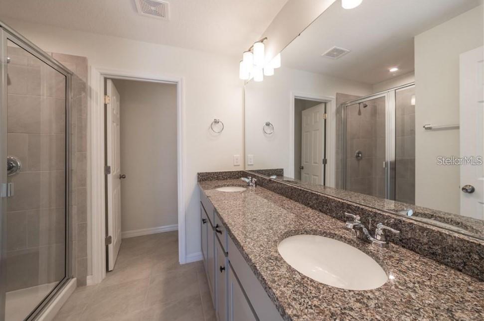 8860 HERENCIA ALLEY, Windermere, FL 34786