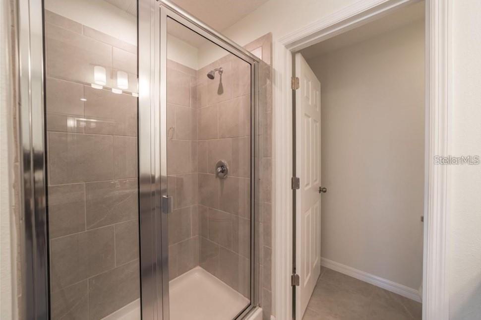 8860 HERENCIA ALLEY, Windermere, FL 34786