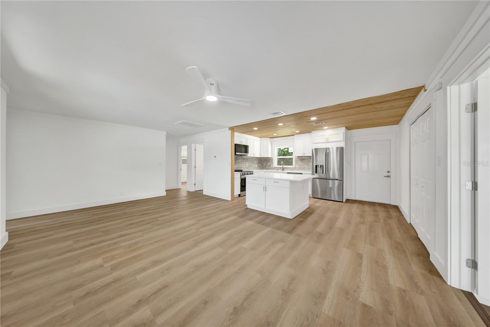 2264 WINCHESTER DRIVE, Dunedin, FL 34698