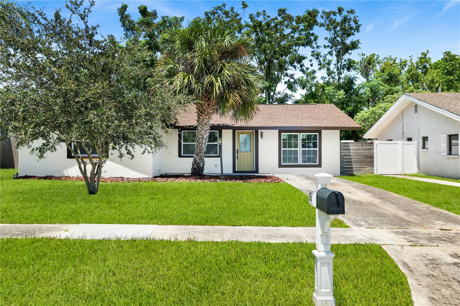 2264 WINCHESTER DRIVE, Dunedin, FL 34698 2264 WINCHESTER DRIVE, Dunedin, FL 34698