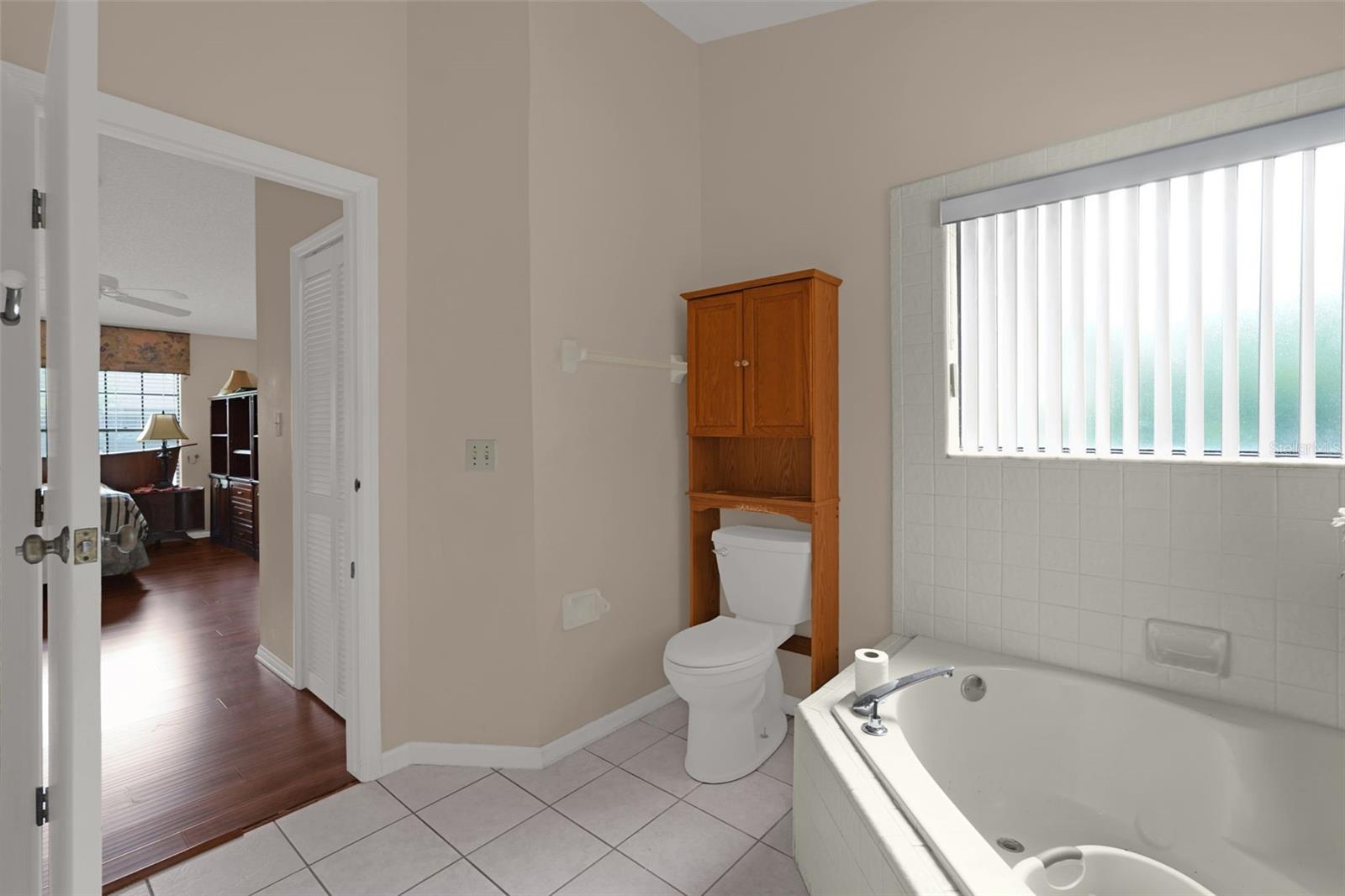 3044 CRESTED CIRCLE, Orlando, FL 32837