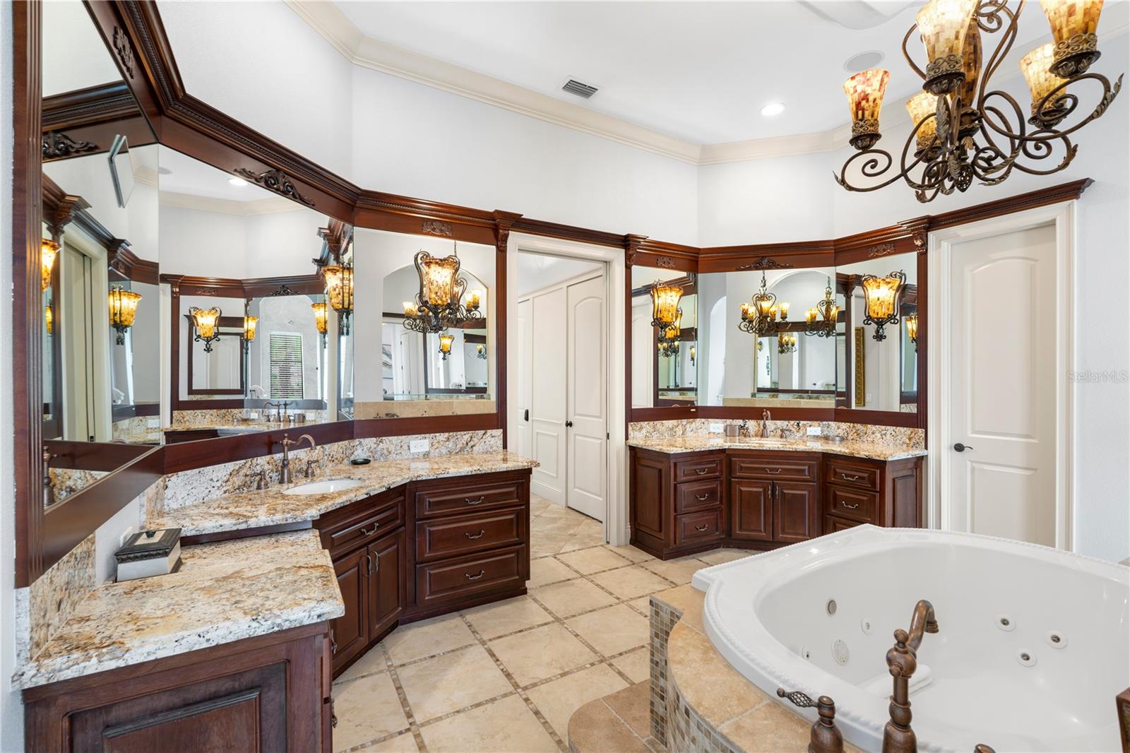 7829 PALMILLA COURT, Kissimmee, FL 34747