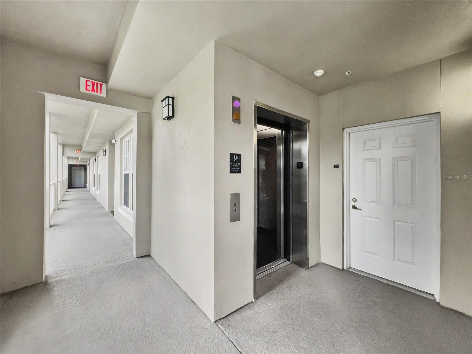 Building Elevator