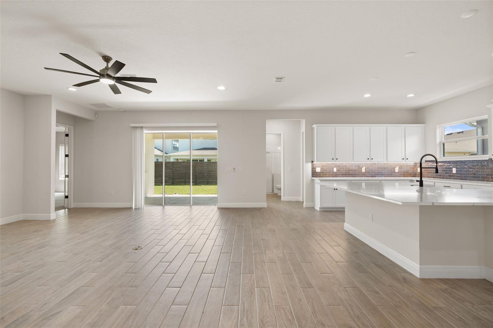 19062 BLUELEAF STREET, Orlando, FL 32827