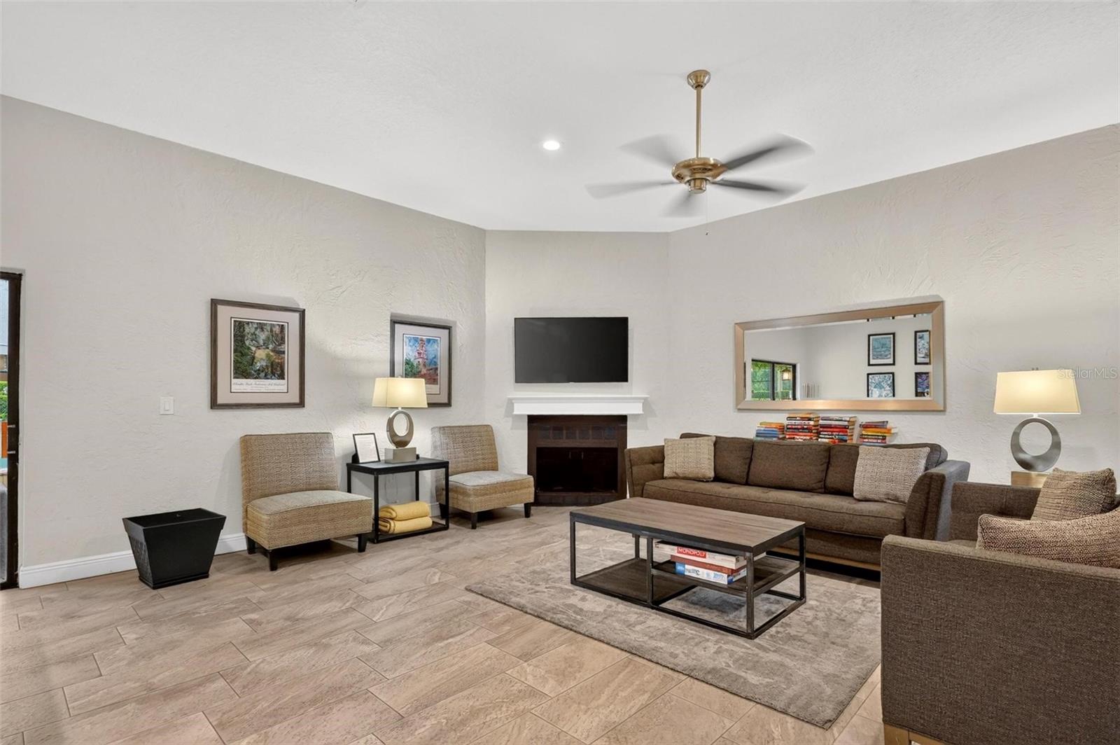 250 CAROLINA AVENUE, #205, Winter Park, FL 32789