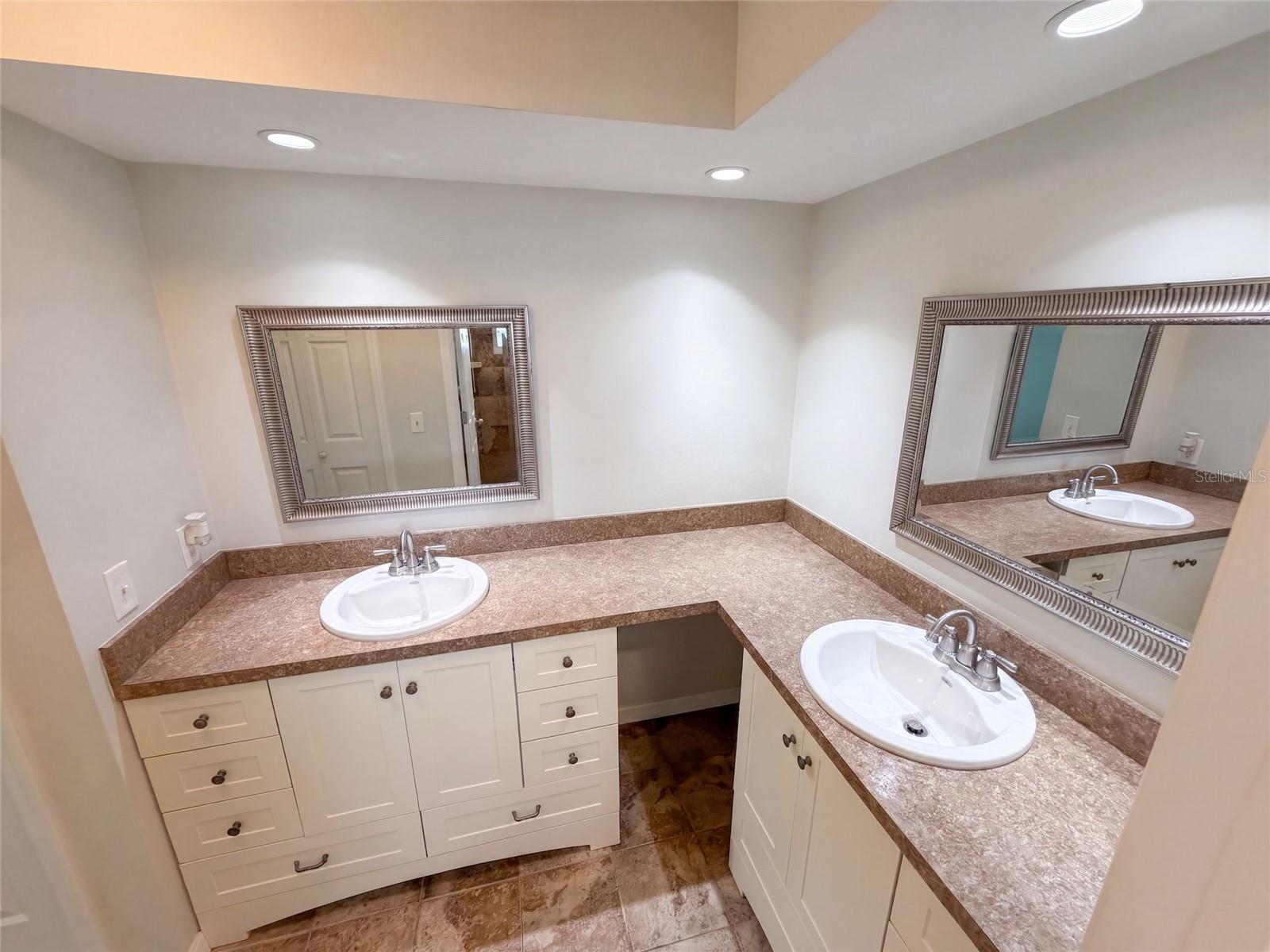 4573 BAYRIDGE COURT, Spring Hill, FL 34606
