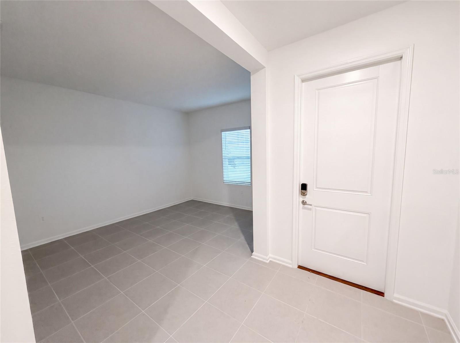 669 TUNDRA LOOP, Groveland, FL 34736