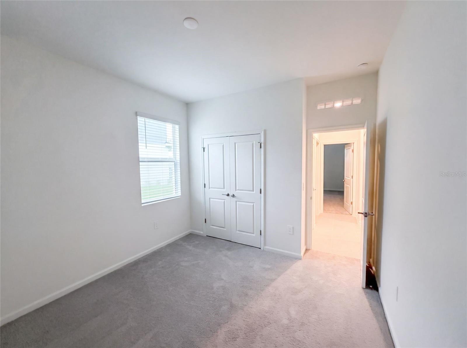 669 TUNDRA LOOP, Groveland, FL 34736