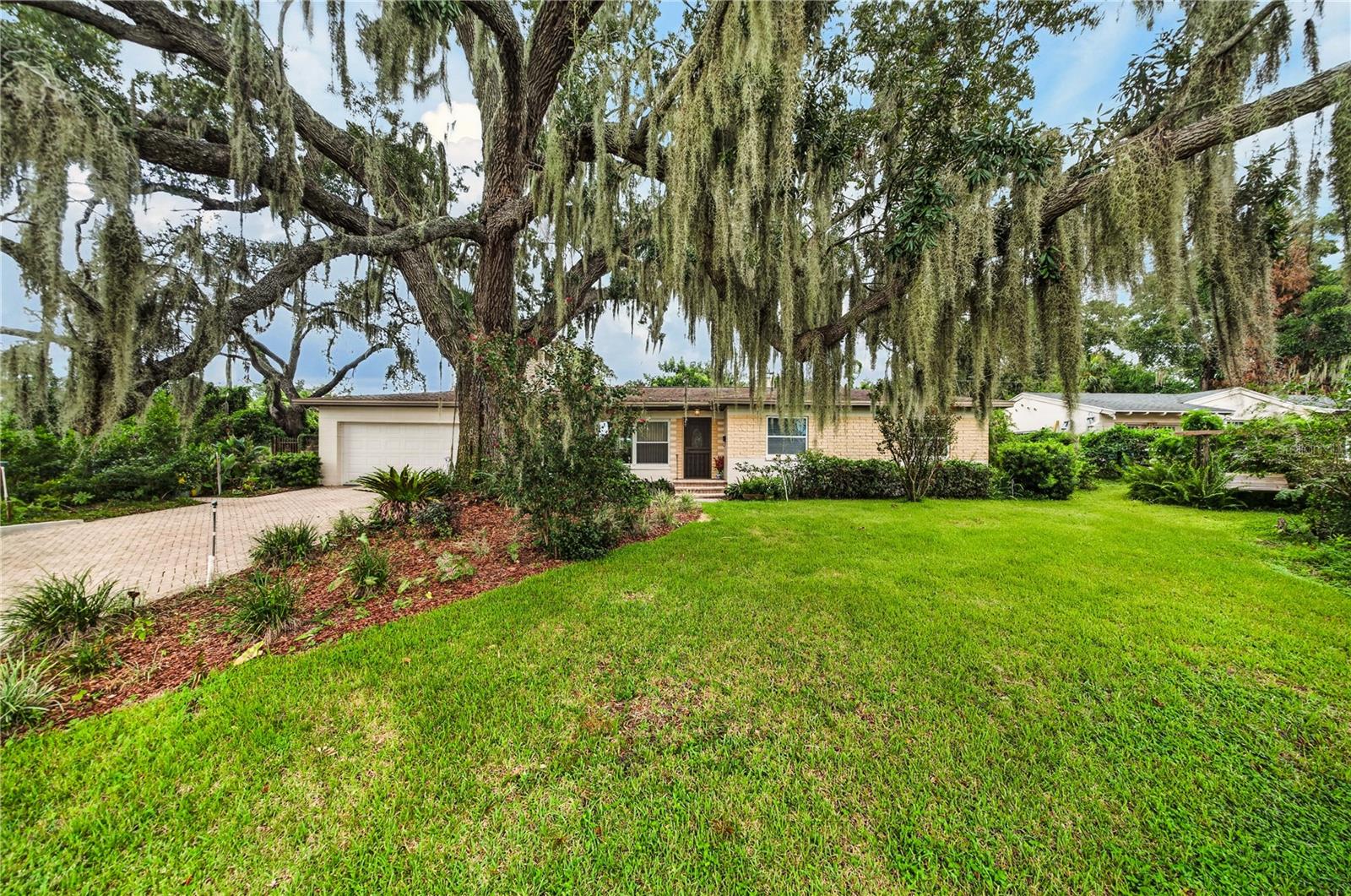 1205 DORCHESTER STREET, Orlando, FL 32803 1205 DORCHESTER STREET, Orlando, FL 32803